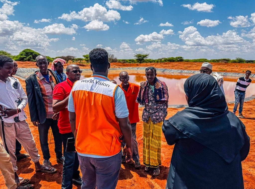 World Vision WASH-personeel.