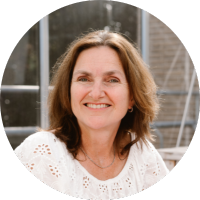 Berlinde, relatiebeheerder Kerken